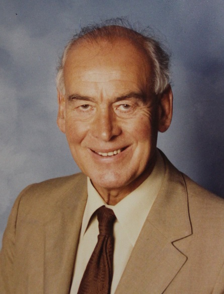 The late Gordon Philpott, the inspirational headteacher who founded Fairfax, is to be the subject of the new portrait. Fairfax School 60th anniversary