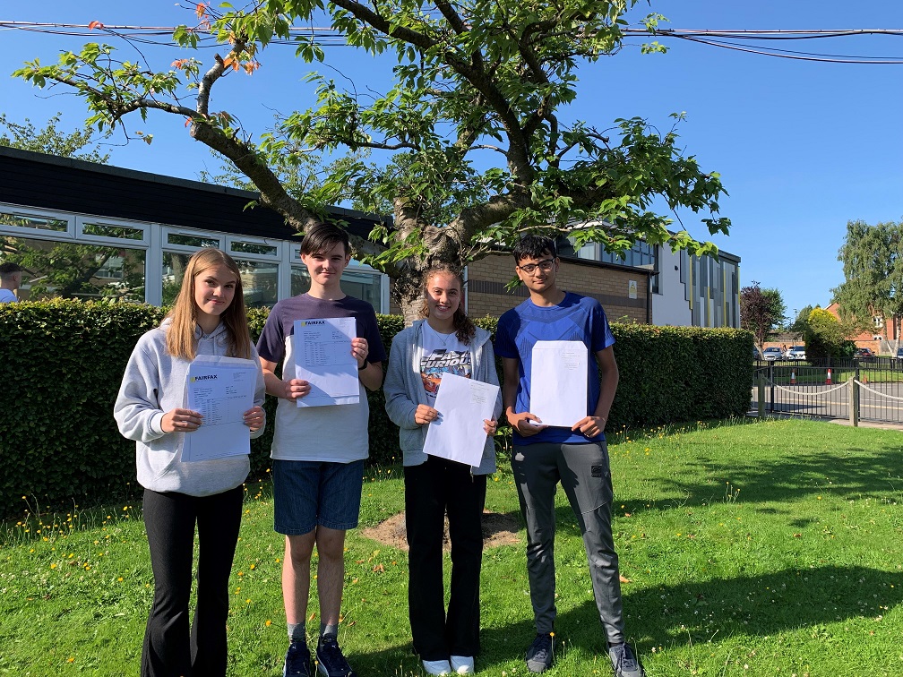 Sophie Jones, Leon Hammond, Rebecca Gill and Brabim Basel.