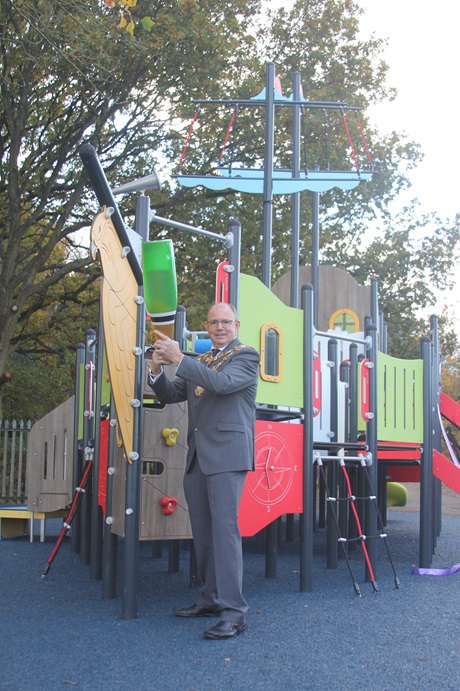 Mayor Tony Briggs launches the playship.