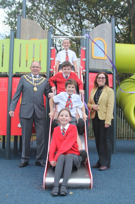 Deanery CofE Primary School - Mayor Tony Briggs with headteacher Jayne Luckett and cosme of the Deanery CofE Primary School council, who helped design the playship.