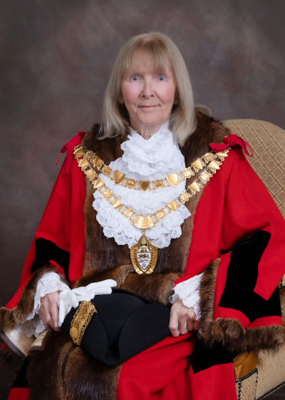 Smith’s Wood Academy choir get VIP invite after festive appearance: Solihull Mayor Councillor Annette Mackenzie.